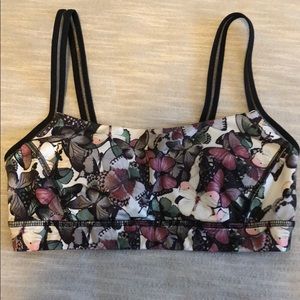 Lululemon sports bra